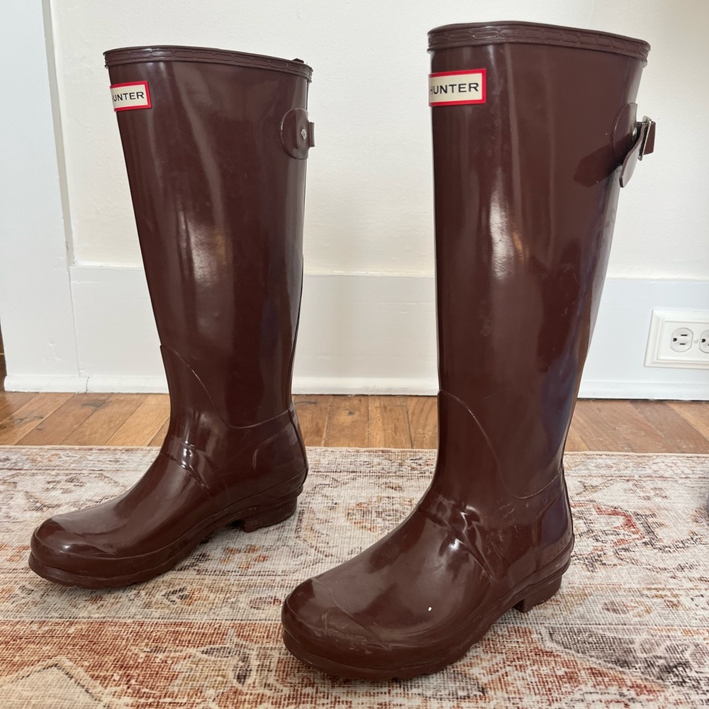 Hunter Chocolate Glossy Rain Boots